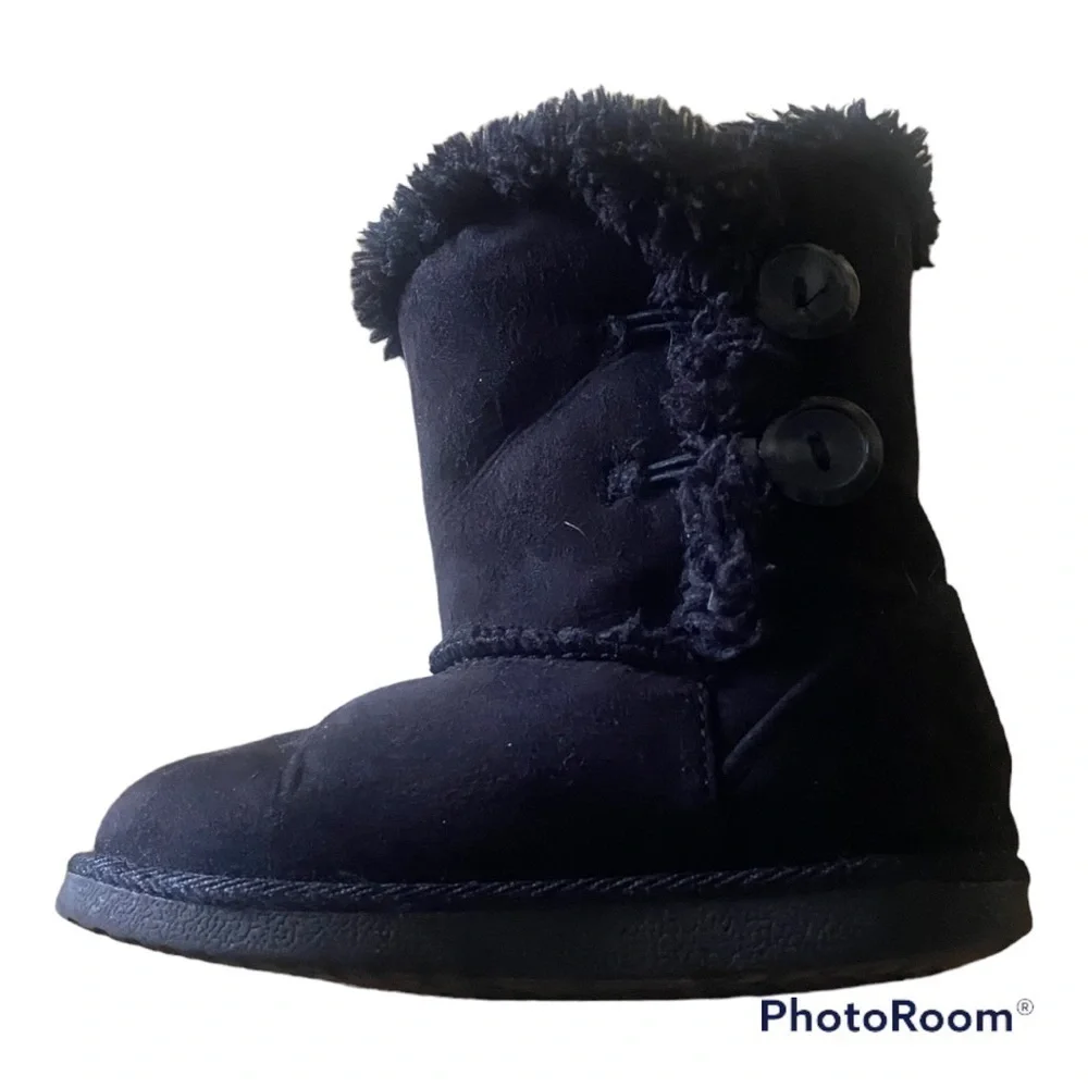 GIRLS BLACK BOOTS-TARGET